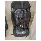 Cosco Kids Carseat