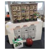 Dickens Village Series Mulberrie Court