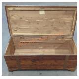 Lord Red Cedar Chest