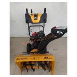 Cub cadet 24" snow blower MSRP Retail: $1200