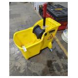 Rubbermaid Commercial Mop Bucket with Wringer