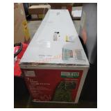 7.5ft Pine LED Pre-Lit Tree