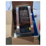 GE Counter Top microwave 1.1 cubic ft missing