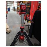MILWAUKEE M12 Power Tower light