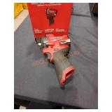 Milwaukee M12 3/8' Stubby Impact Wrench