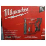 MILWAUKEE M12 3/8' Crown Stapler