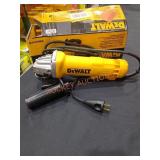 DeWalt 4-1/2' Small Angle Grinder