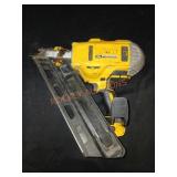 DEWALT XR 21ï¿½ Framing Nailer