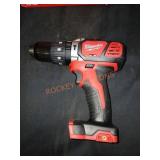 MILWAUKEE M18 1/2' Hammer Drill