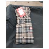 Milwaukee long sleeve flannel size medium