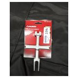 Husky pop up plug wrench