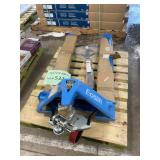 Manual Pallet Jack;