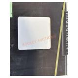 Porcelain tile 14sqaure feet 6x the bid