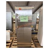 Vissani refrigerator and freezer