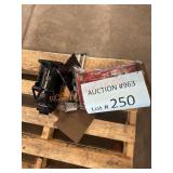 Husky 30 ton bottle jacks 2xbid