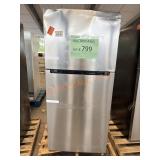 Vissani fridge and freezer