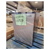 Magic Chef Mini Refrigerator