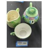 Ceramic pottery lot.