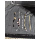 Misc costume jewelry lot.