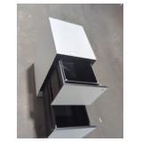 Mobile pedestal file cabinet(28in H x 22in D)