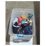 Kitchen accessories and more tote lot