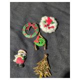 Christmas Jewelry Lot