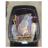 Misc. Christmas decor tote lot.