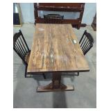 Dinning table and chairs.(47 1/2in L by 29in W).