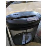 Staples 8 Sheet Paper Shredder