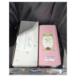 Pair of vintage collectable dolls!