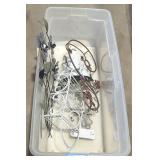 Metal decor  tote lot.