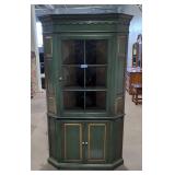 Green painted corner cupboard.(6