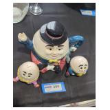 Ceramic humpty dumpty teapot and shakers lot.
