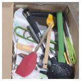 Kitchen accessories box lot.