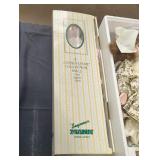 Vintage collector's dolls lot.