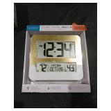 Atomic Clock with Indoor and Outdoor Temperature