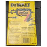 DEWALT 6-12 VOLT 2A BATTERYCHARGER/MAINTAINER