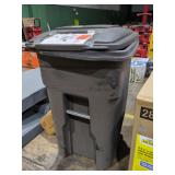Toter 48 Gallon Garbage Bin