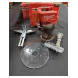Milwaukee M18 Compact Router, TOOL ONLY NO