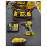 DeWalt 20V Hammer Drill/Driver Kit (Grade: B+)