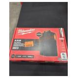 Milwaukee M12 Heated Axis Vest Kit (Grade: A)