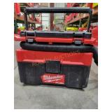 Milwaukee M18 PACKOUT 2.5Gal Wet/Dry Vac