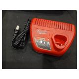 MILWAUKEE M12 Battery Charger