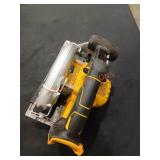 DEWALT 20V 6 1/2" Circular Saw