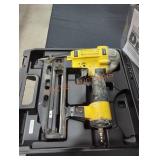 DEWALT Pneumatic 16-Ga 2-1/2" Finishing Nailer