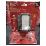 Milwaukee M18 Compact Folding Flood Light