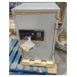 Sentry Safe 20.5" x 20.5" x 32-1/4"