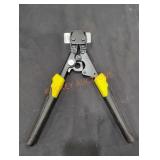 3/8"-3/4" PEX Crimper