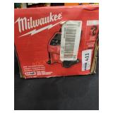 Milwaukee M12 Compact Inflator