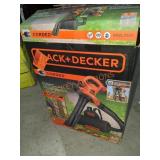 Black & Decker Corded Vacpack